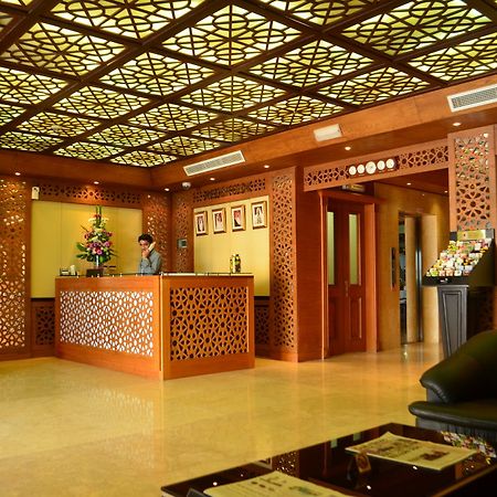 Kiev Tower Apartment Al-Manamah Bagian luar foto
