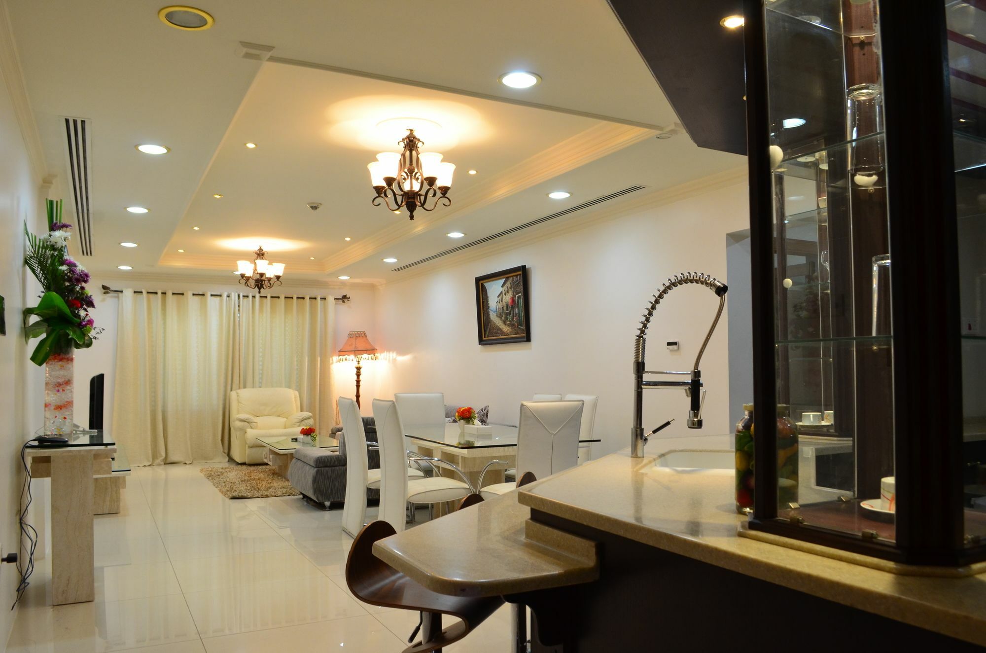 Kiev Tower Apartment Al-Manamah Bagian luar foto